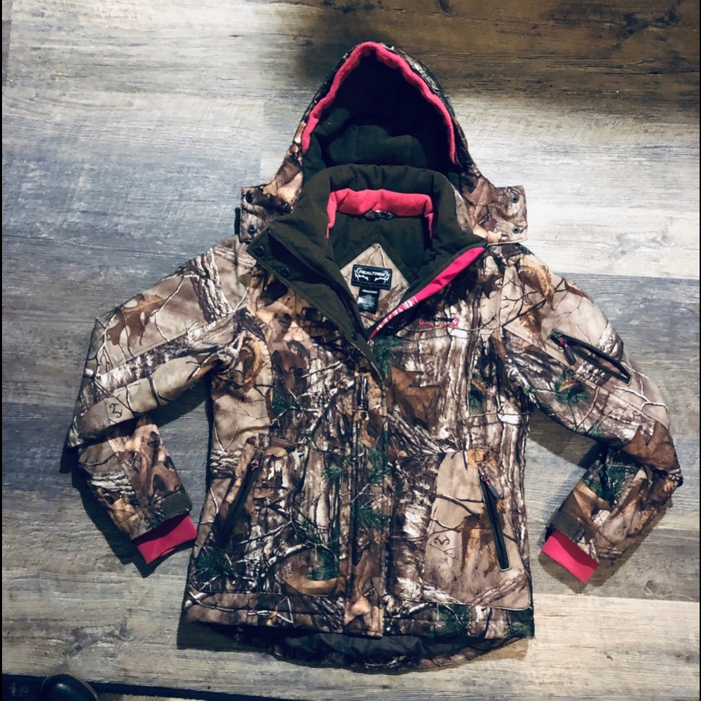 Women’s Realtree Camo Jacket Size Med (38-40)